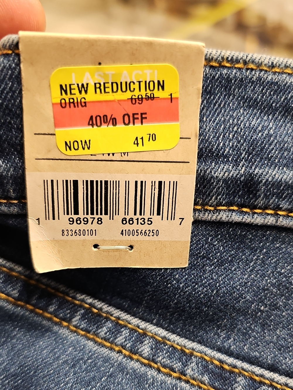 Levi's - Women's Slim Distressed Blue Jeans - Picture 9 of 9